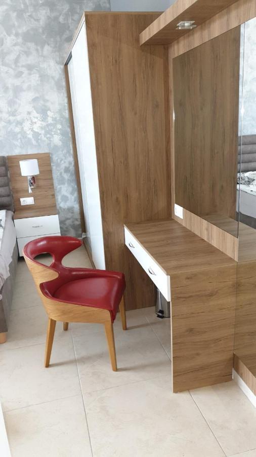 Luxurious Studios Nani كرانيفو المظهر الخارجي الصورة
