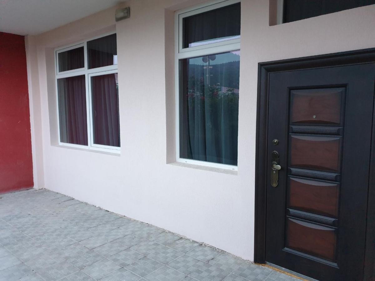 Luxurious Studios Nani كرانيفو المظهر الخارجي الصورة